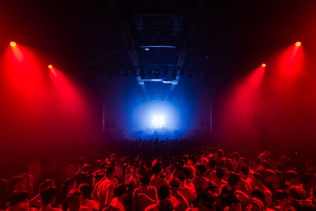 Loading... just a sec